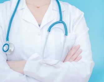 Badge Pin's infirmière docteur médecin hôpital soin santé sage femme 